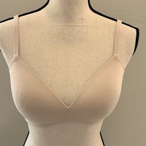 Wacoal Wireless Beige Bra RN61049 32D